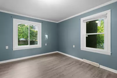 2645 Longstreet Avenue SW, Wyoming, MI 49509 - Photo 12