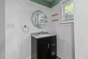 2645 Longstreet Ave SW, Wyoming, MI 49509 - Photo 14