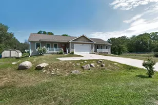 879 Flat River Ct SE, Lowell, MI 49331 - Photo 40