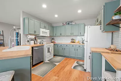 879 Flat River Court SE, Lowell, MI 49331 - Photo 12