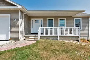 879 Flat River Ct SE, Lowell, MI 49331 - Photo 2