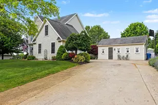 4097 Lavender Cir, Galesburg, MI 49053 - Photo 2