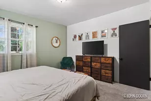 2246 Holliday Dr SW, Wyoming, MI 49519 - Photo 24