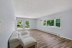 7 Garden Ave S, Battle Creek, MI 49017 - Photo 6