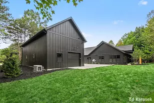 3365 Palmer Dr, Saugatuck, MI 49453 - Photo 46