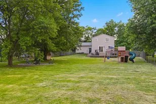 9460 Wildwood Lake Dr, Whitmore Lake, MI 48189 - Photo 36