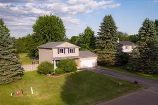 9460 Wildwood Lake Dr, Whitmore Lake, MI 48189 - Photo 2