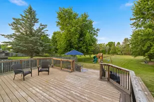 9460 Wildwood Lake Dr, Whitmore Lake, MI 48189 - Photo 34