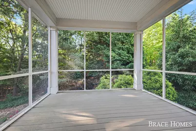 4470 Oak Arbor Drive NE, Grand Rapids, MI 49525 - Photo 12