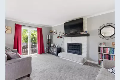 38212 N Rickham Court, Westland, MI 48186 - Photo 14