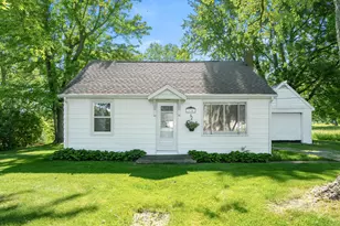 10561 Baldwin Rd, Bridgman, MI 49106 - Photo 2