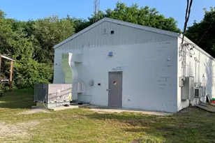 501 Hillsborough St, Hartford, MI 49057 - Photo 1
