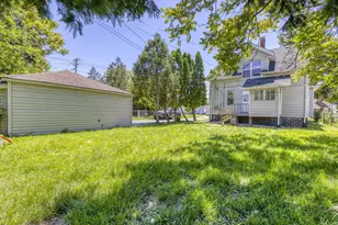 7359 Engleman Ave, Center Line, MI 48015 - Photo 4