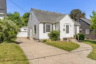 1813 Blandford Ave SW, Wyoming, MI 49519 - Photo 2