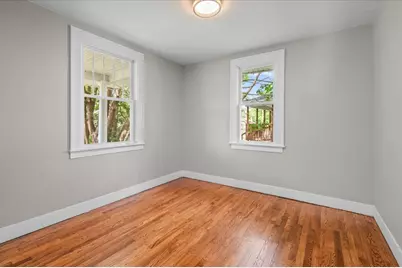 710 Leonard Street NE, Grand Rapids, MI 49503 - Photo 20