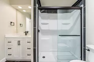 10 Westbury Ct, Ann Arbor, MI 48105 - Photo 22