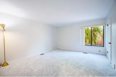 10 Westbury Court, Ann Arbor, MI 48105 - Photo 18