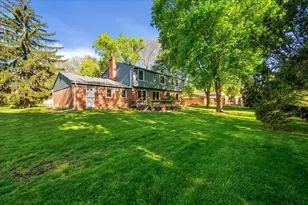 7381 Cathedral Dr, Bloomfield Hills, MI 48301 - Photo 12