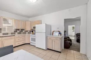 616 Pine Ave NW, Grand Rapids, MI 49504 - Photo 6