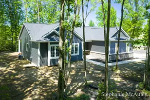 5739 130th Ave, Fennville, MI 49408 - Photo 2