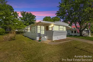 5720 Manistee Dr NE, Belmont, MI 49306 - Photo 1