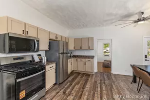 641 N Jackson St, Ionia, MI 48846 - Photo 12