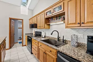 7118 Shoreline Dr, Delton, MI 49046 - Photo 12
