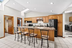 7118 Shoreline Dr, Delton, MI 49046 - Photo 8