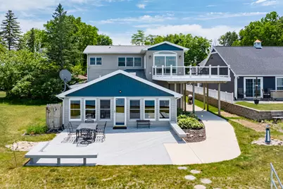 7118 Shoreline Drive, Delton, MI 49046 - Photo 2