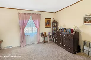 13675 Iris Ln, Cedar Springs, MI 49319 - Photo 12
