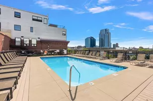 600 Broadway Ave NW, Grand Rapids, MI 49504 - Photo 28