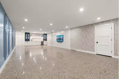 317 N Lakeshore Avenue, Holland, MI 49424 - Photo 56