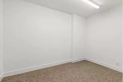 317 N Lakeshore Avenue, Holland, MI 49424 - Photo 68