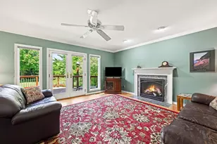 1964 Oakview Dr, Ann Arbor, MI 48108 - Photo 12