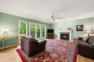 1964 Oakview Dr, Ann Arbor, MI 48108 - Photo 10
