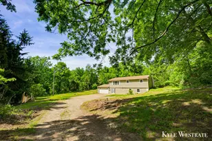 5505 Keller Rd, Delton, MI 49046 - Photo 2