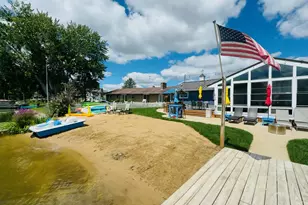 21557 Lake St, Cassopolis, MI 49031 - Photo 22