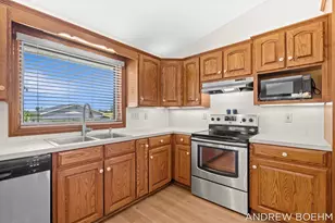6141 Adams St, Zeeland, MI 49464 - Photo 12