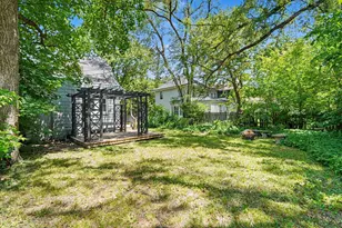 728 Adams St SE, Grand Rapids, MI 49507 - Photo 4