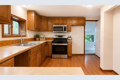 27939 38th Avenue, Paw Paw, MI 49079 - Photo 10