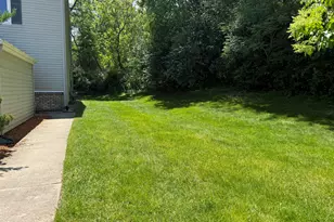 8507 Courtland Dr NE, Rockford, MI 49341 - Photo 32