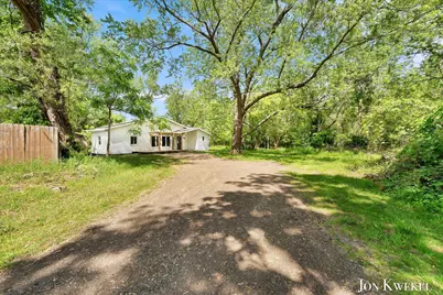 140 N 5th Street NE, Cedar Springs, MI 49319 - Photo 4