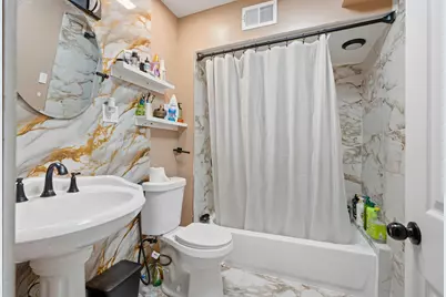17916 Arlington Street, Hamtramck, MI 48212 - Photo 18