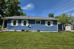 1406 Covell Ave NW, Grand Rapids, MI 49504 - Photo 2