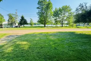 1846 W Tupper Heights Dr, Lake Odessa, MI 48849 - Photo 42