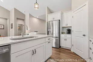 14193 Phoenix Pl, Holland, MI 49424 - Photo 6