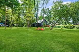 24948 Lakeshore Dr, Dowagiac, MI 49047 - Photo 30