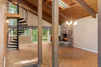 1313 E South Shore Drive, Frankfort, MI 49635 - Photo 20