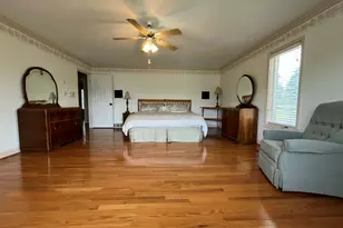 1111 N Lake Pleasant Rd, Hillsdale, MI 49242 - Photo 10
