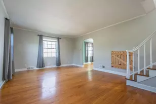 447 W Territorial Road W, Battle Creek, MI 49015 - Photo 4